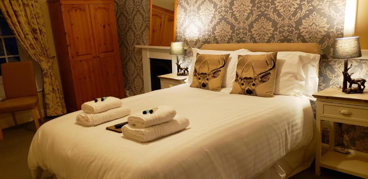 The George Inn Lower Brailes Екстер'єр фото