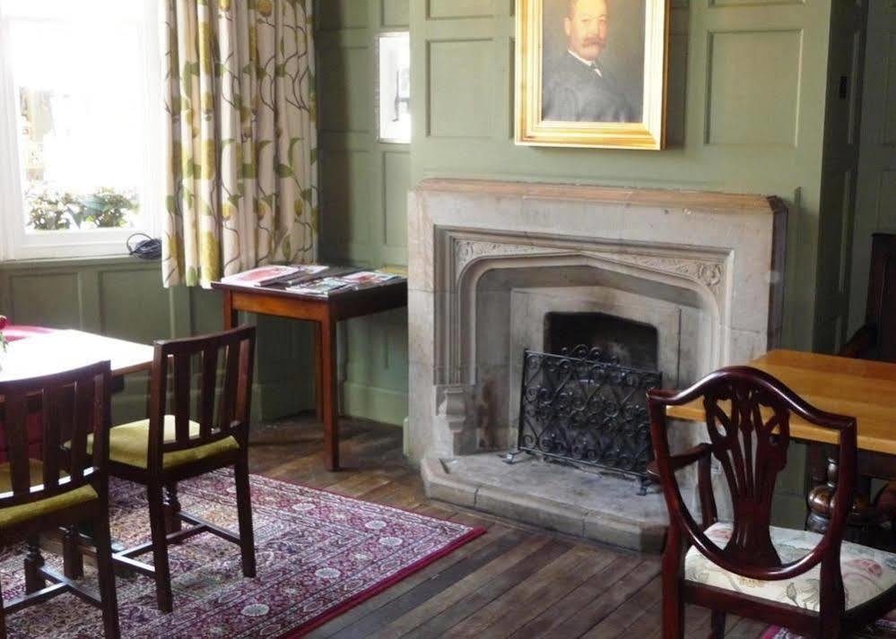 The George Inn Lower Brailes Екстер'єр фото